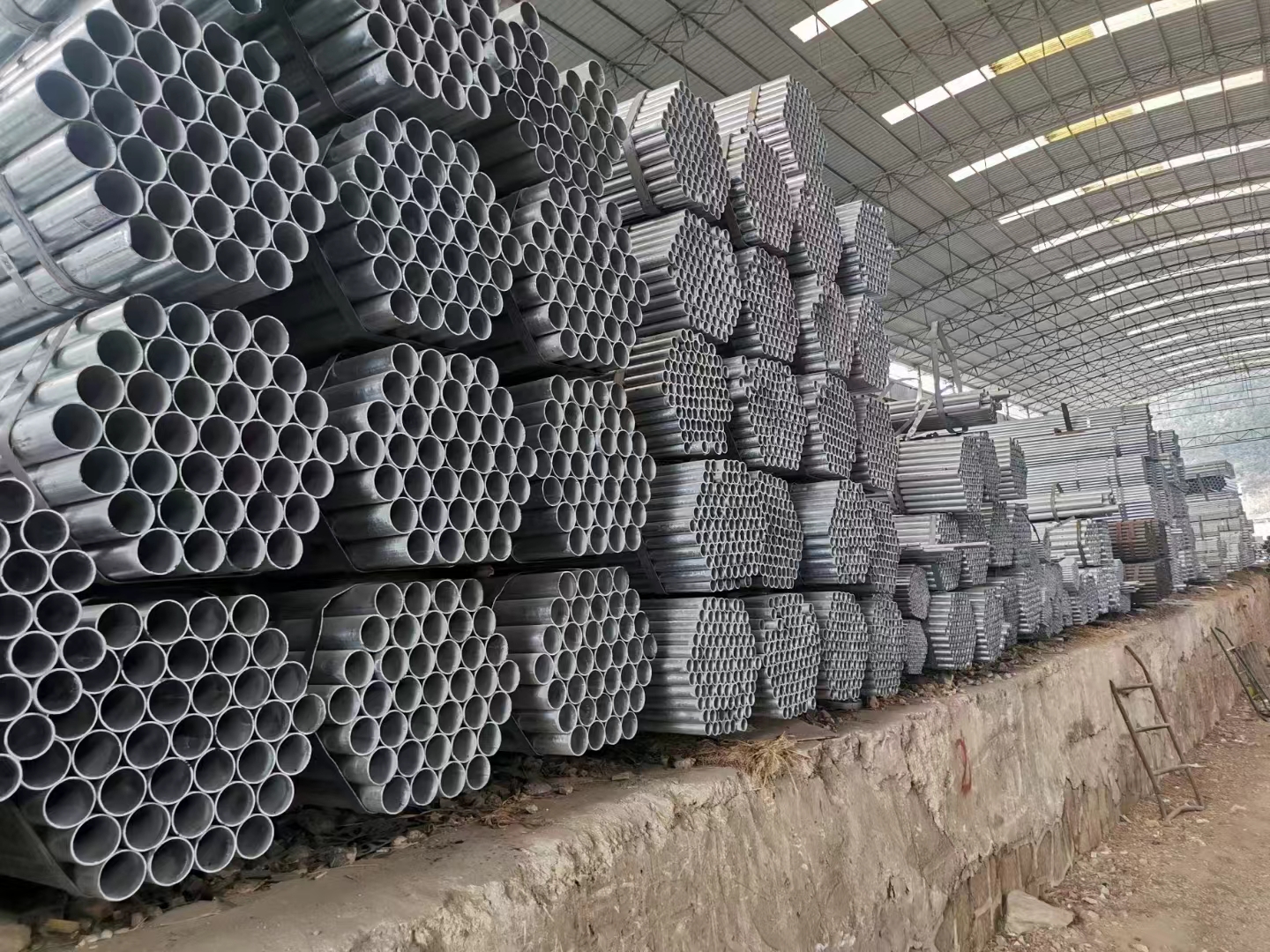 无缝钢管厂家电话